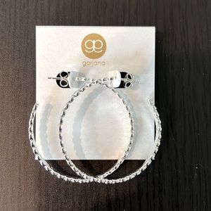 Chloe scalloped hoop earrings by gorjana.